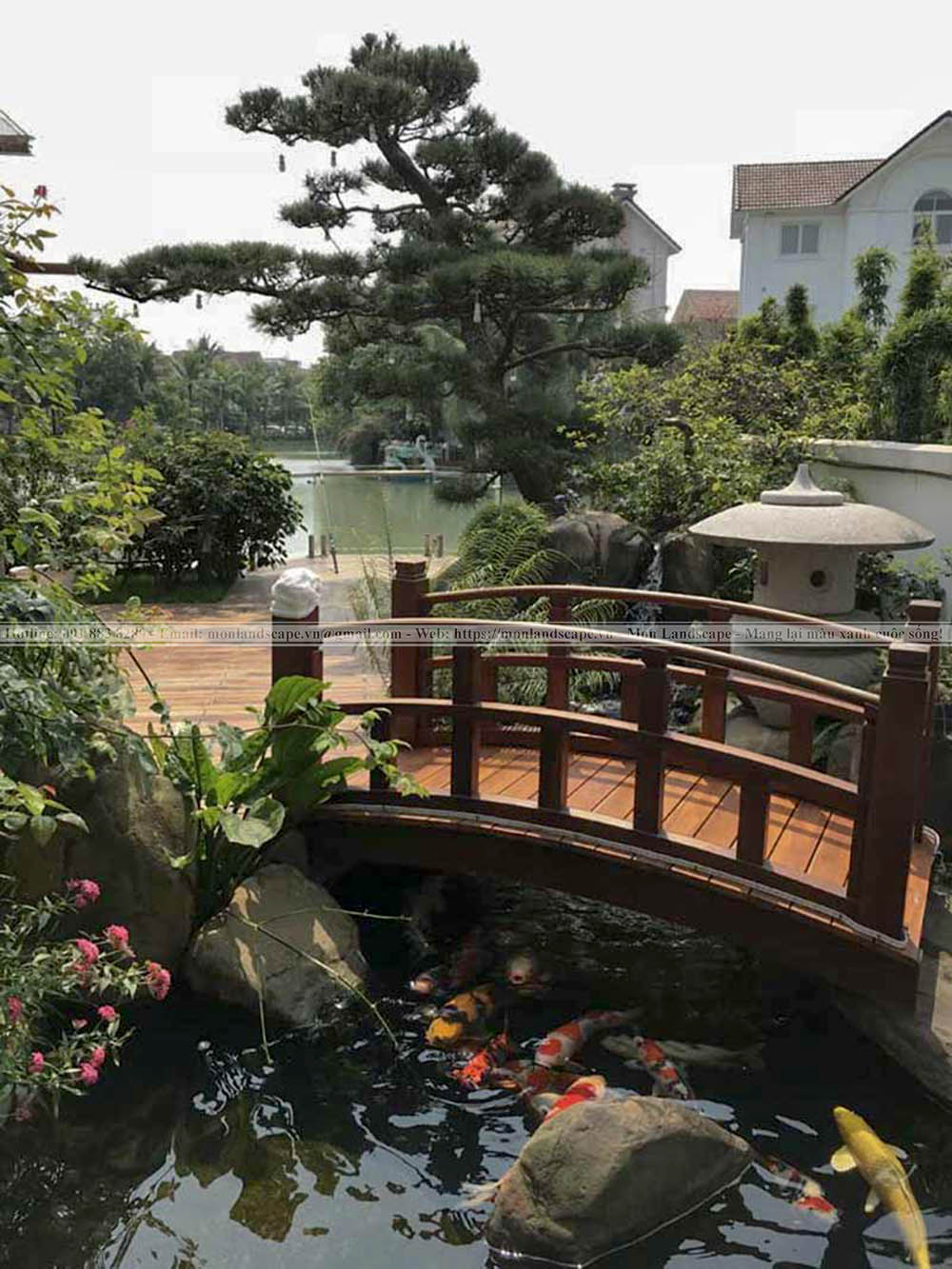 Trang trí cầu gỗ cho sân vườn